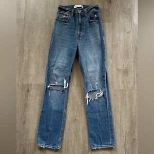 Abercrombie High-Rise Straight Jeans